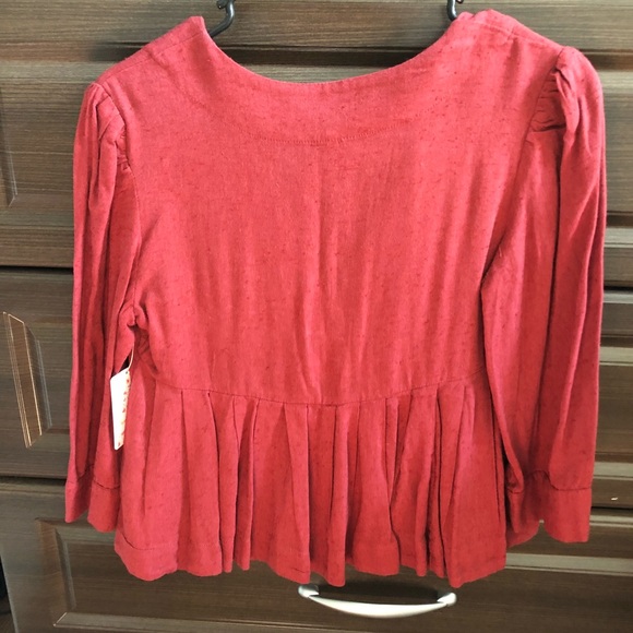 Free People top! - Picture 2 of 4